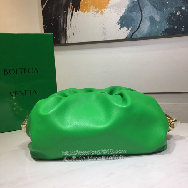 Bottega veneta高端女包 98078 寶緹嘉The pouch手拿肩背包 BV經典款鏈雲條朵包  gxz1291